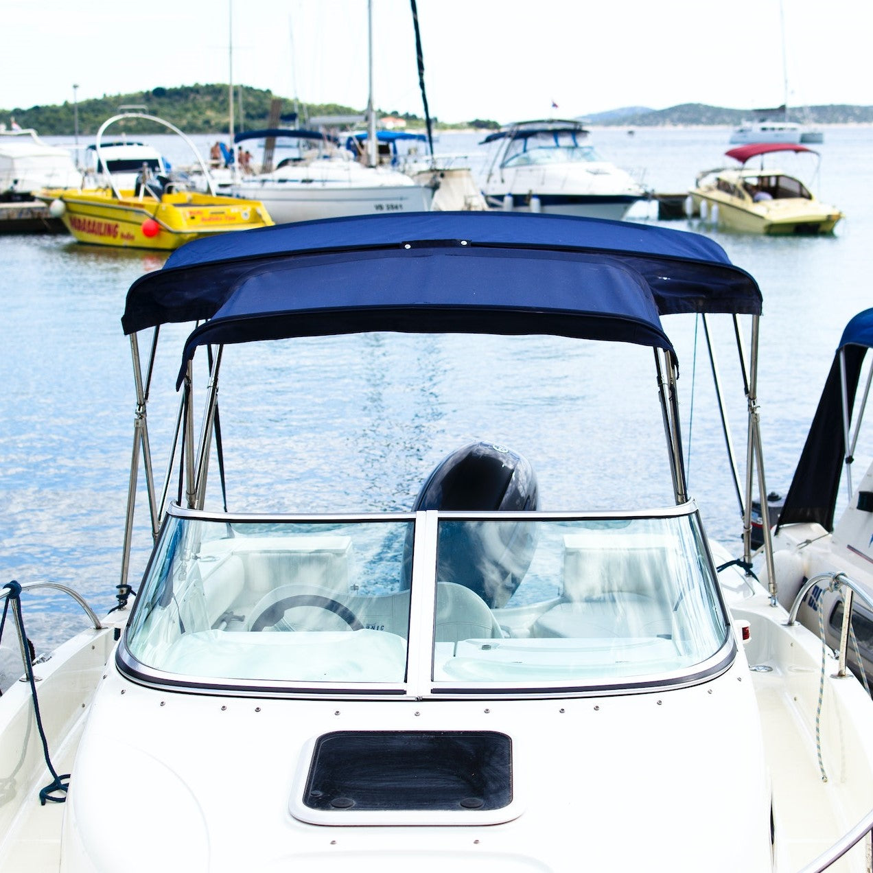 Contact data of all boat hire companies in the UK
