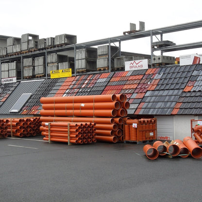 Contact data of all builders’ merchants in the UK