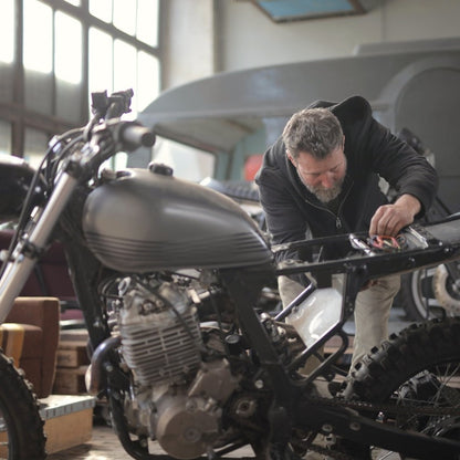 Contact data of all motorcycle repair shops in the UK