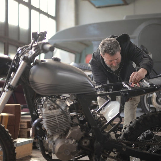 Contact data of all motorcycle repair shops in the UK