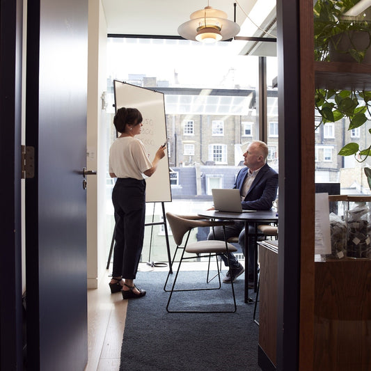 Contact data of all management consulting firms in the UK